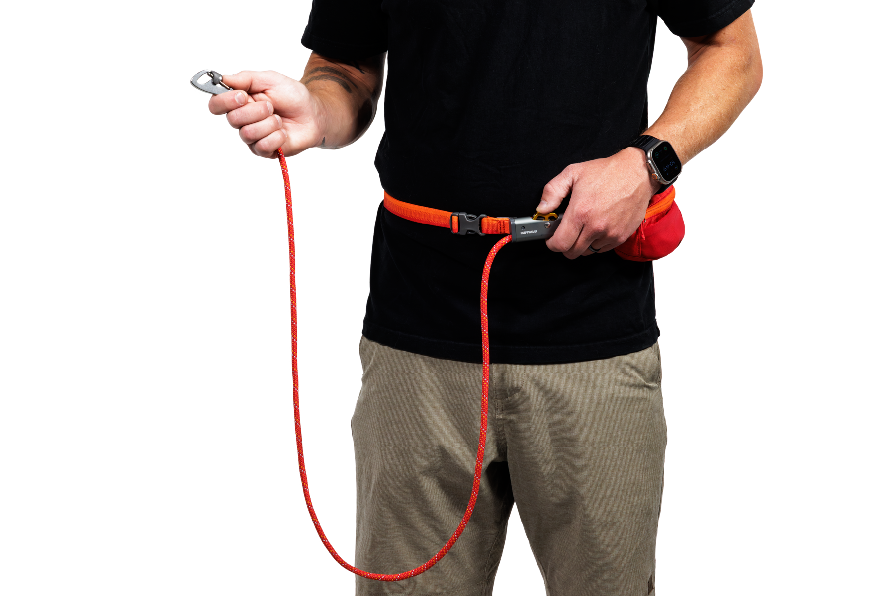 Compressed_PNG-4041_Hitch-Hiker-Leash_Red-Currant_Detail-2_STUDIO.png